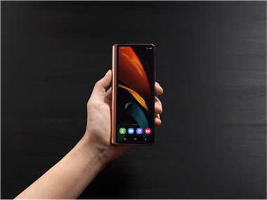 Galaxy Z Fold2 5